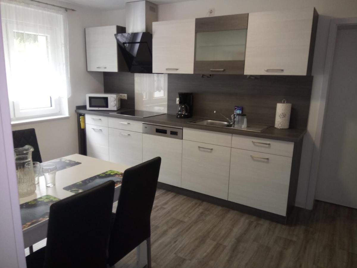 Haus Waldidyll Apartment Lauta ภายนอก รูปภาพ